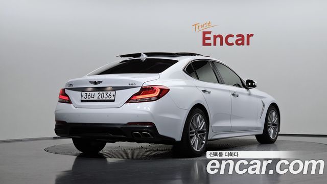 Genesis G70 2.2D Elite 2019 — фото 2