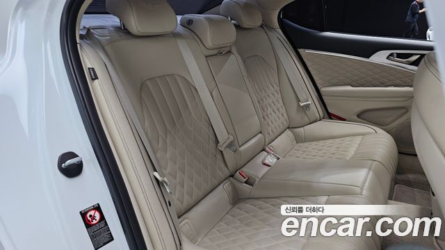 Genesis G70 2.2D Elite 2019 — фото 11