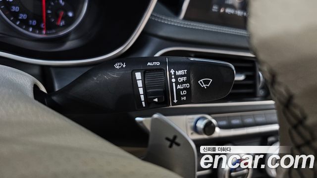 Genesis G70 2.2D Elite 2019 — фото 28