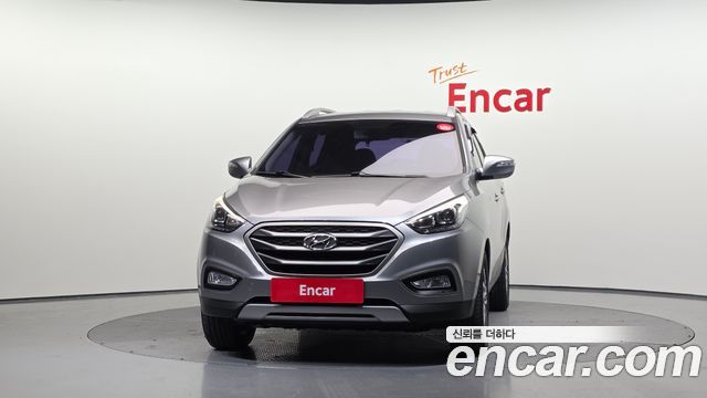 Hyundai Tucson ix Diesel(e-VGT) 2WD Smart special 2015 — фото 3