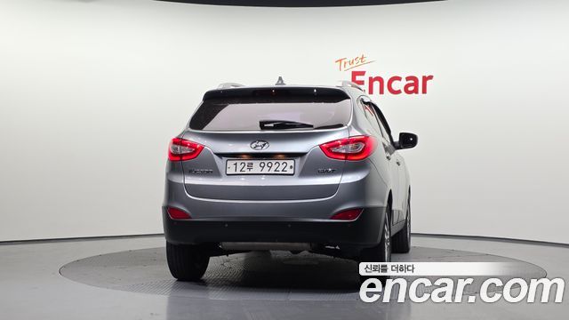 Hyundai Tucson ix Diesel(e-VGT) 2WD Smart special 2015 — фото 4