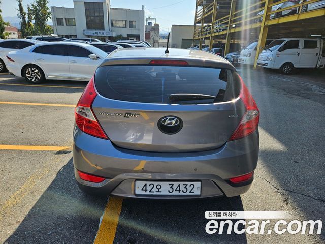 Hyundai Accent (New) Diesel WIT 1.6 VGT Modern 2014 — фото 4