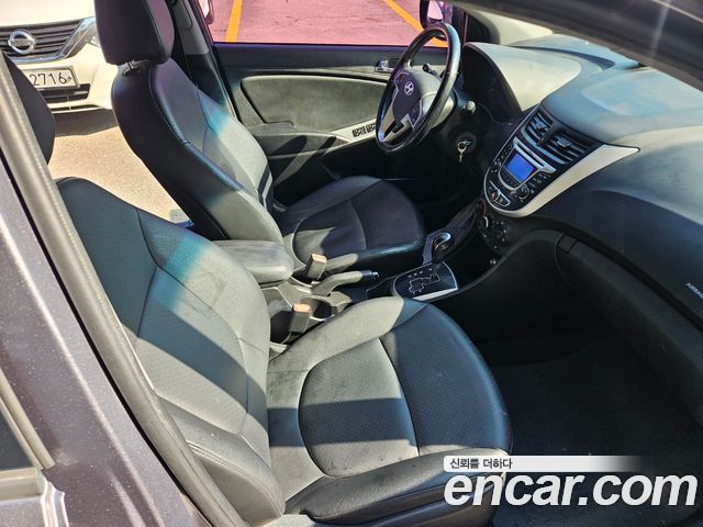 Hyundai Accent (New) Diesel WIT 1.6 VGT Modern 2014 — фото 19