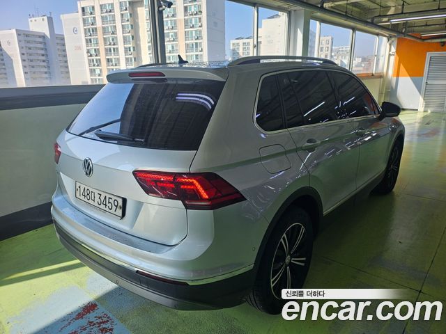 Volkswagen Tiguan (II) 2.0 TDI Prestige 2020 — фото 2