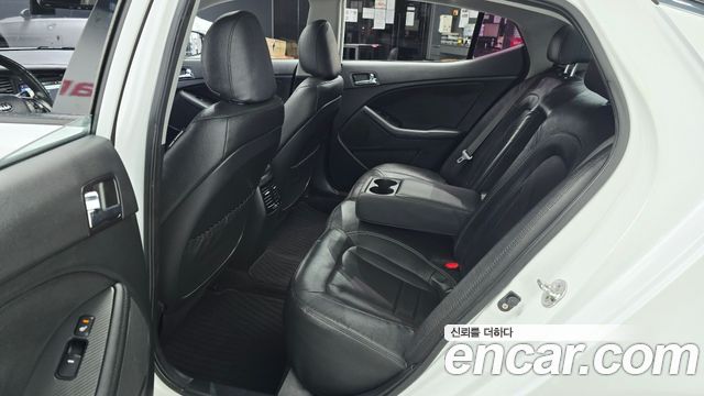 Kia K5 Hybrid Prestige 2014 — фото 12