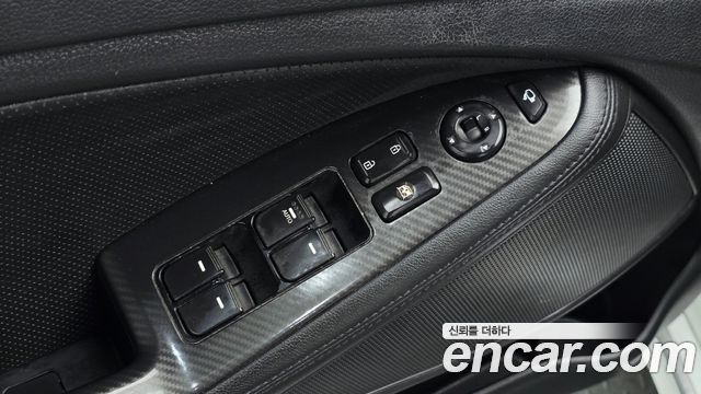 Kia K5 Hybrid Prestige 2014 — фото 28