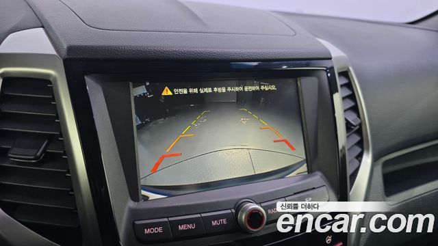 KG Mobility (SsangYong) Tivoli LX 2WD DLX 2015 — фото 16