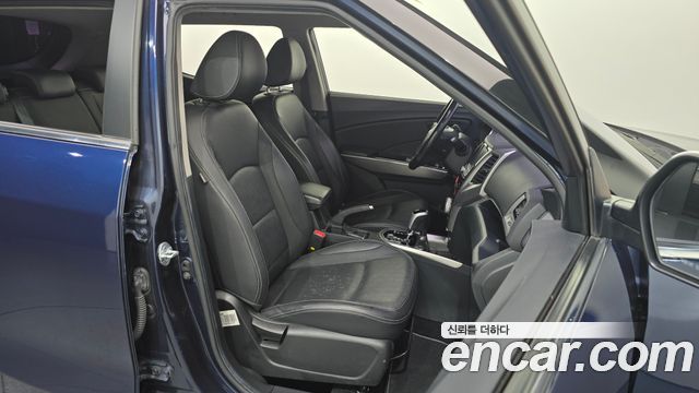 KG Mobility (SsangYong) Tivoli LX 2WD DLX 2015 — фото 26