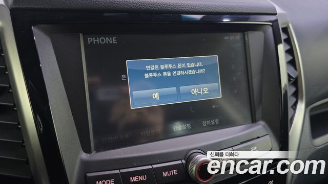 KG Mobility (SsangYong) Tivoli LX 2WD DLX 2015 — фото 30