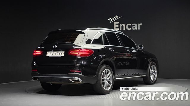 Mercedes-Benz GLC-Class (X253) GLC350e 4MATIC AMG Line 2019 — фото 2