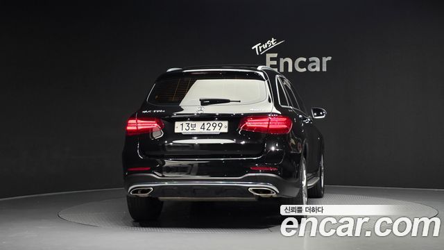 Mercedes-Benz GLC-Class (X253) GLC350e 4MATIC AMG Line 2019 — фото 4