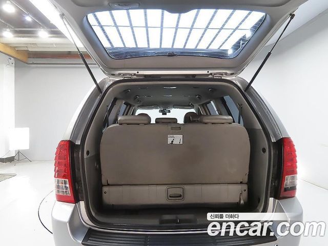 Kia Carnival R Grand Carnival GLX R Special 2011 — фото 11