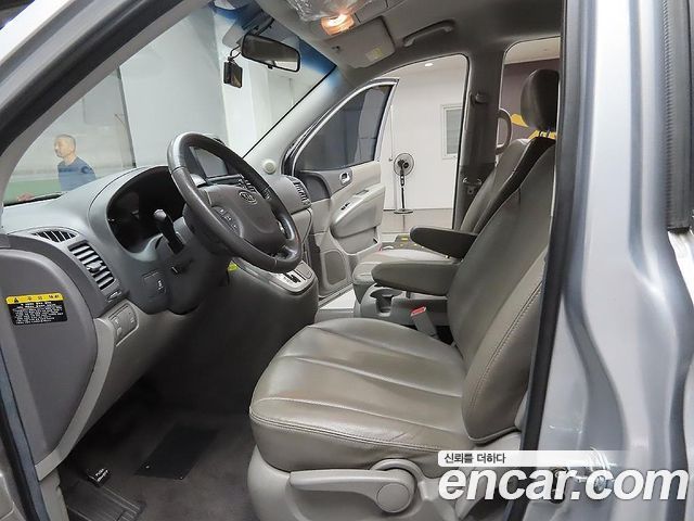 Kia Carnival R Grand Carnival GLX R Special 2011 — фото 14