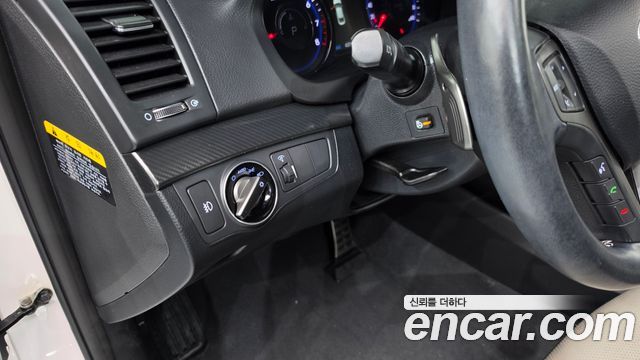 Hyundai i40 Saloon 2.0 GDi D SPEC 2016 — фото 19