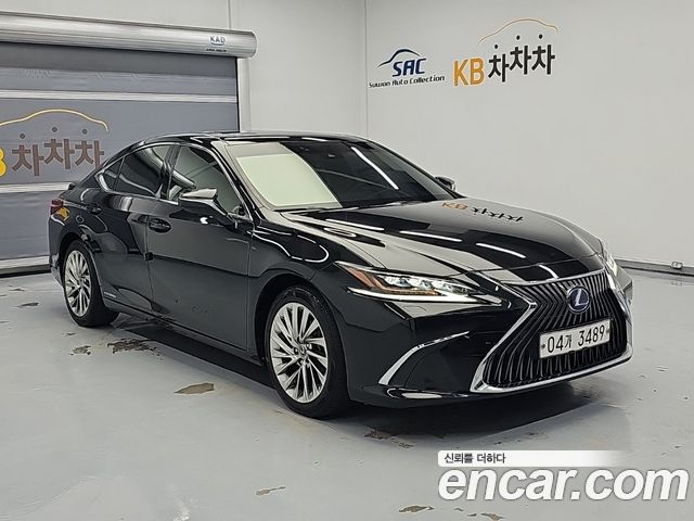 Lexus ES300h (VII) Executive 2019 — фото 4
