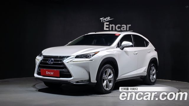 Lexus NX300h Executive