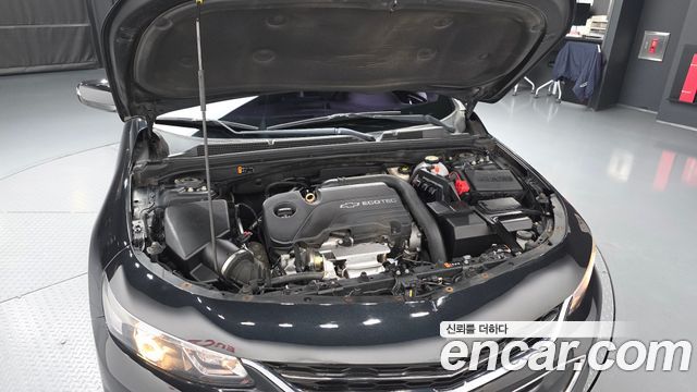 Chevrolet Malibu 1.5 Turbo LT Deluxe 2017 — фото 6