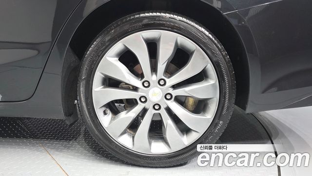 Chevrolet Malibu 1.5 Turbo LT Deluxe 2017 — фото 21