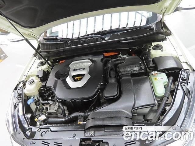 Kia K5 Hybrid Prestige 2013 — фото 6