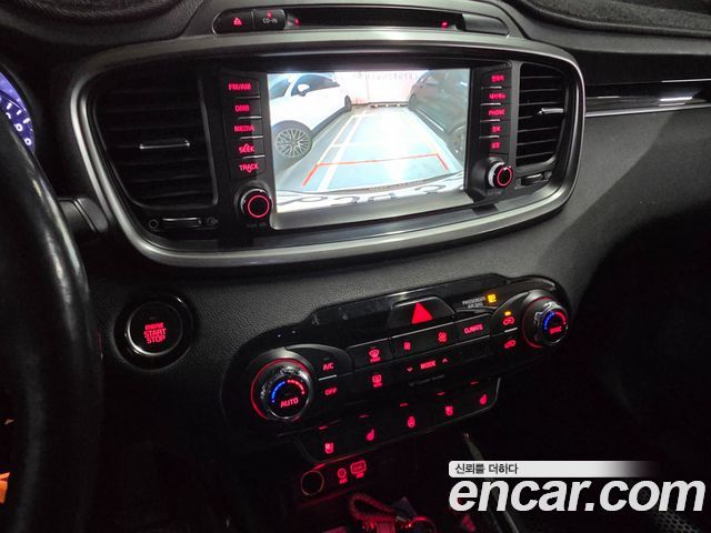Kia Sorento Diesel 2.0 2WD Noblesse 2016 — фото 17