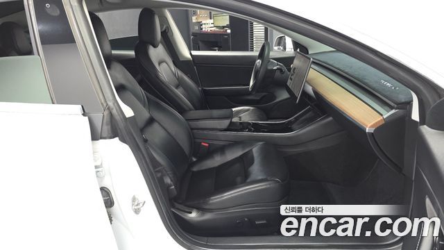 Tesla Model 3 Long Range AWD 2020 — фото 11