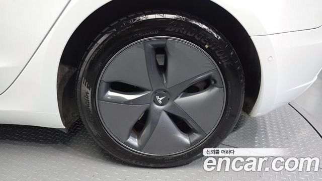 Tesla Model 3 Long Range AWD 2020 — фото 21