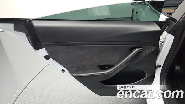 Tesla Model 3 Long Range AWD 2020 — фото 25