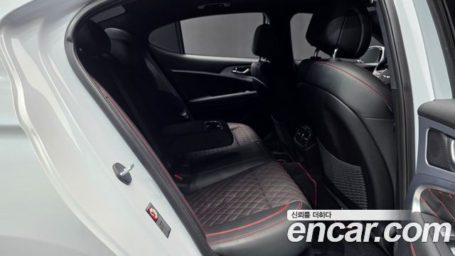 Genesis G70 2.0T Sport Package 2019 — фото 12