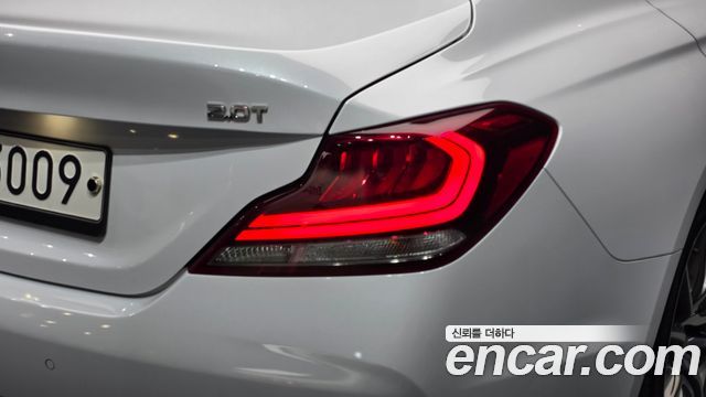 Genesis G70 2.0T Sport Package 2019 — фото 23