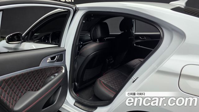 Genesis G70 2.0T Sport Package 2019 — фото 26