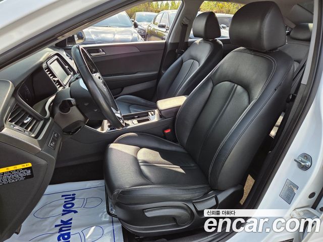 Hyundai Sonata New Rise LPI Style 2019 — фото 15