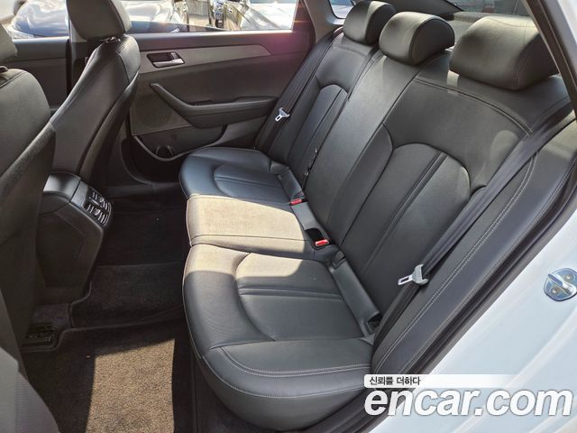 Hyundai Sonata New Rise LPI Style 2019 — фото 16