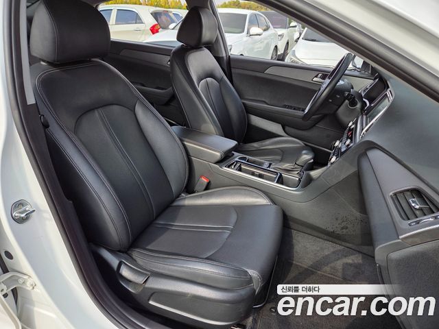 Hyundai Sonata New Rise LPI Style 2019 — фото 18