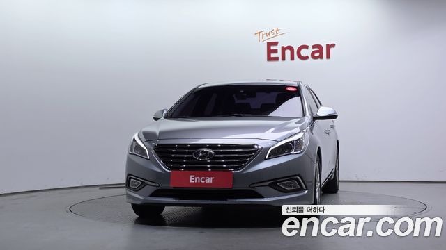 Hyundai Sonata (LF) 2.0 Smart 2015 — фото 3