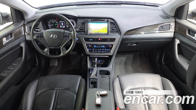 Hyundai Sonata (LF) 2.0 Smart 2015 — фото 7