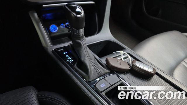 Hyundai Sonata (LF) 2.0 Smart 2015 — фото 9