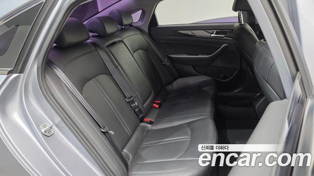 Hyundai Sonata (LF) 2.0 Smart 2015 — фото 11