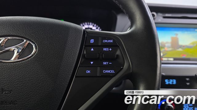 Hyundai Sonata (LF) 2.0 Smart 2015 — фото 17