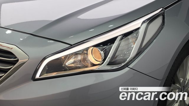 Hyundai Sonata (LF) 2.0 Smart 2015 — фото 22
