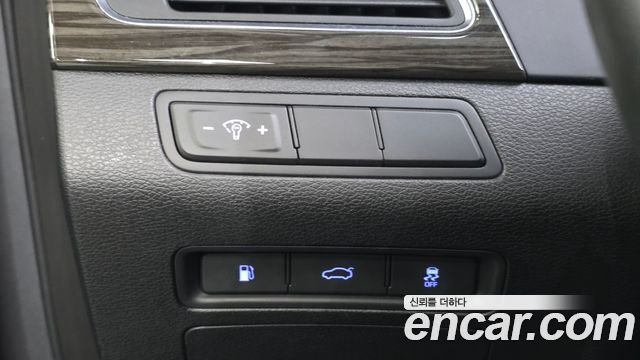 Hyundai Sonata (LF) 2.0 Smart 2015 — фото 27