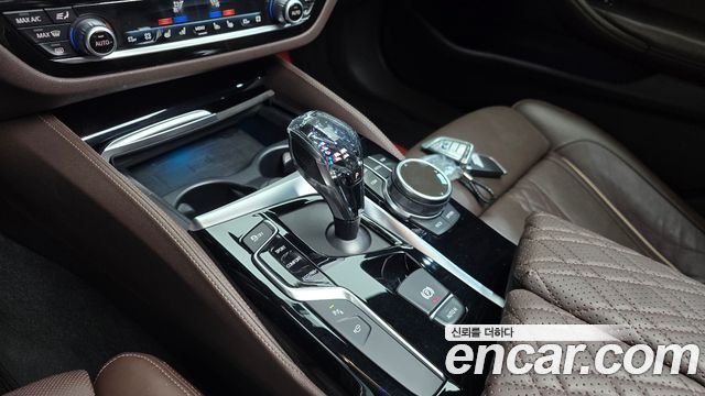 BMW 5 Series (G30) 530i M Sport Package Plus 2018 — фото 9