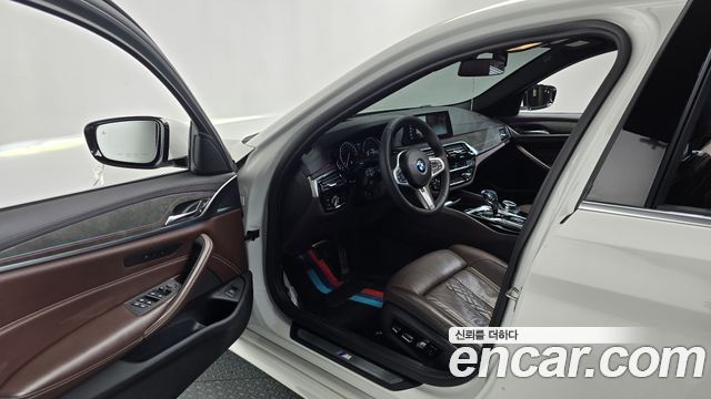 BMW 5 Series (G30) 530i M Sport Package Plus 2018 — фото 10