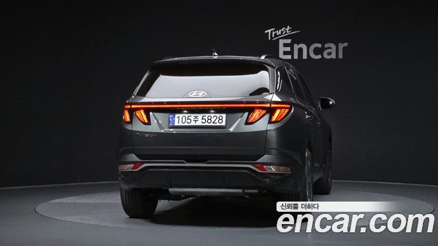 Hyundai Tucson (NX4) Gasoline 1.6 Turbo 2WD Premium 2021 — фото 4