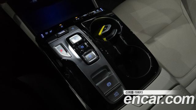 Hyundai Tucson (NX4) Gasoline 1.6 Turbo 2WD Premium 2021 — фото 9