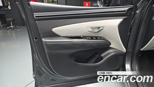 Hyundai Tucson (NX4) Gasoline 1.6 Turbo 2WD Premium 2021 — фото 24