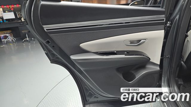 Hyundai Tucson (NX4) Gasoline 1.6 Turbo 2WD Premium 2021 — фото 25