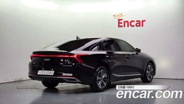 Kia K8 Hybrid Noblesse 2022 — фото 2