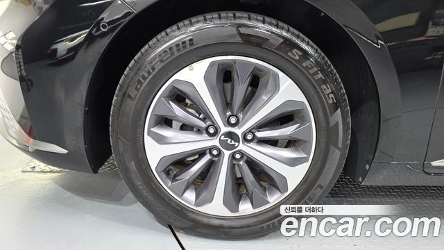 Kia K8 Hybrid Noblesse 2022 — фото 5