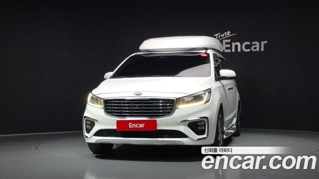Kia Carnival Gasoline 9-Seater Hi-Limousine Noblesse Special 2019 — фото 3