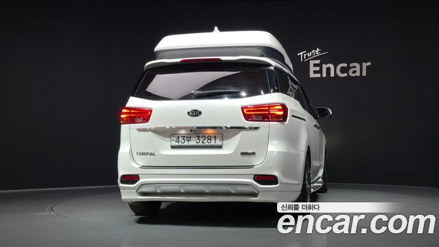 Kia Carnival Gasoline 9-Seater Hi-Limousine Noblesse Special 2019 — фото 4